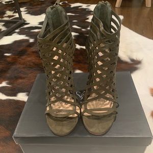 Olive suede strappy pumps!